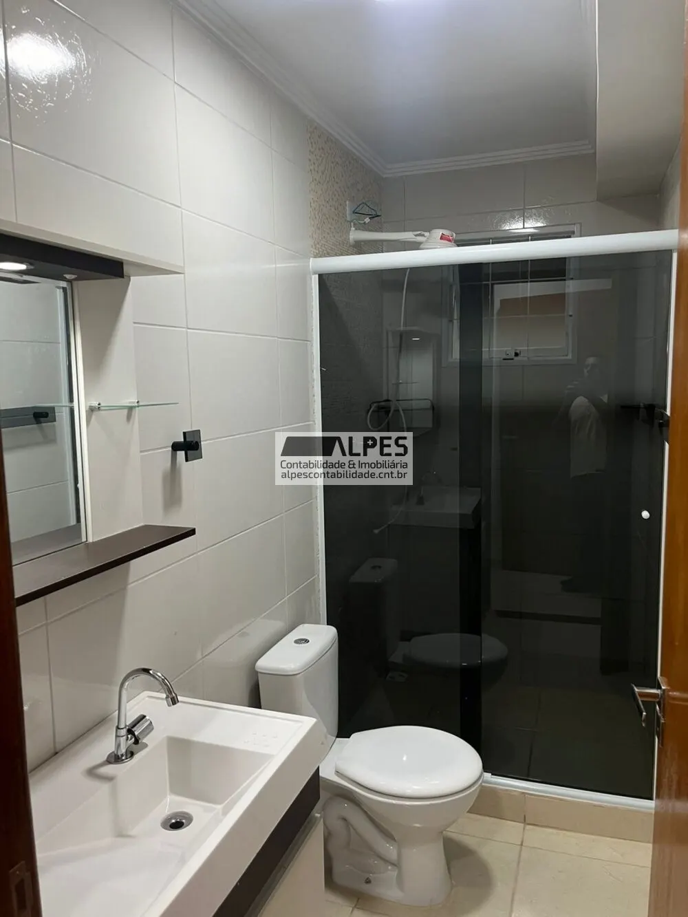 Foto 7 de Casa de 3 quartos (1 suíte) com área de churrasqueira, Vila Rubens
