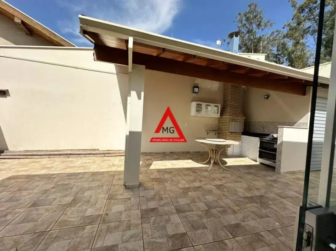 Foto 6 de Casa de 3 quartos (2 suítes) com área gourmet e jardim, Pinheirinho