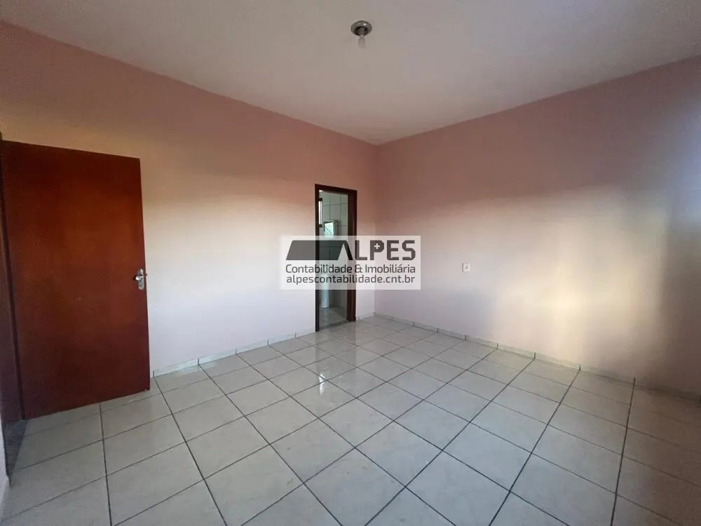 Foto 5 de Casa de 3 quartos (1 suíte) com vista e garagem para 2 carros, Novo Horizonte