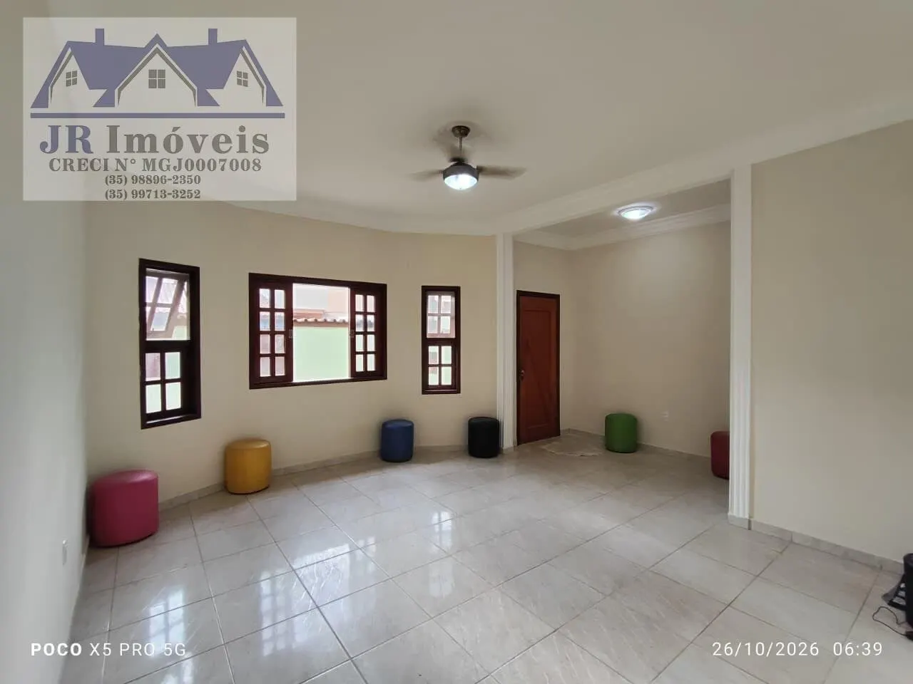 Foto 2 de Casa de 3 quartos com área gourmet e garagem para 3 carros, Nossa Senhora da Agonia