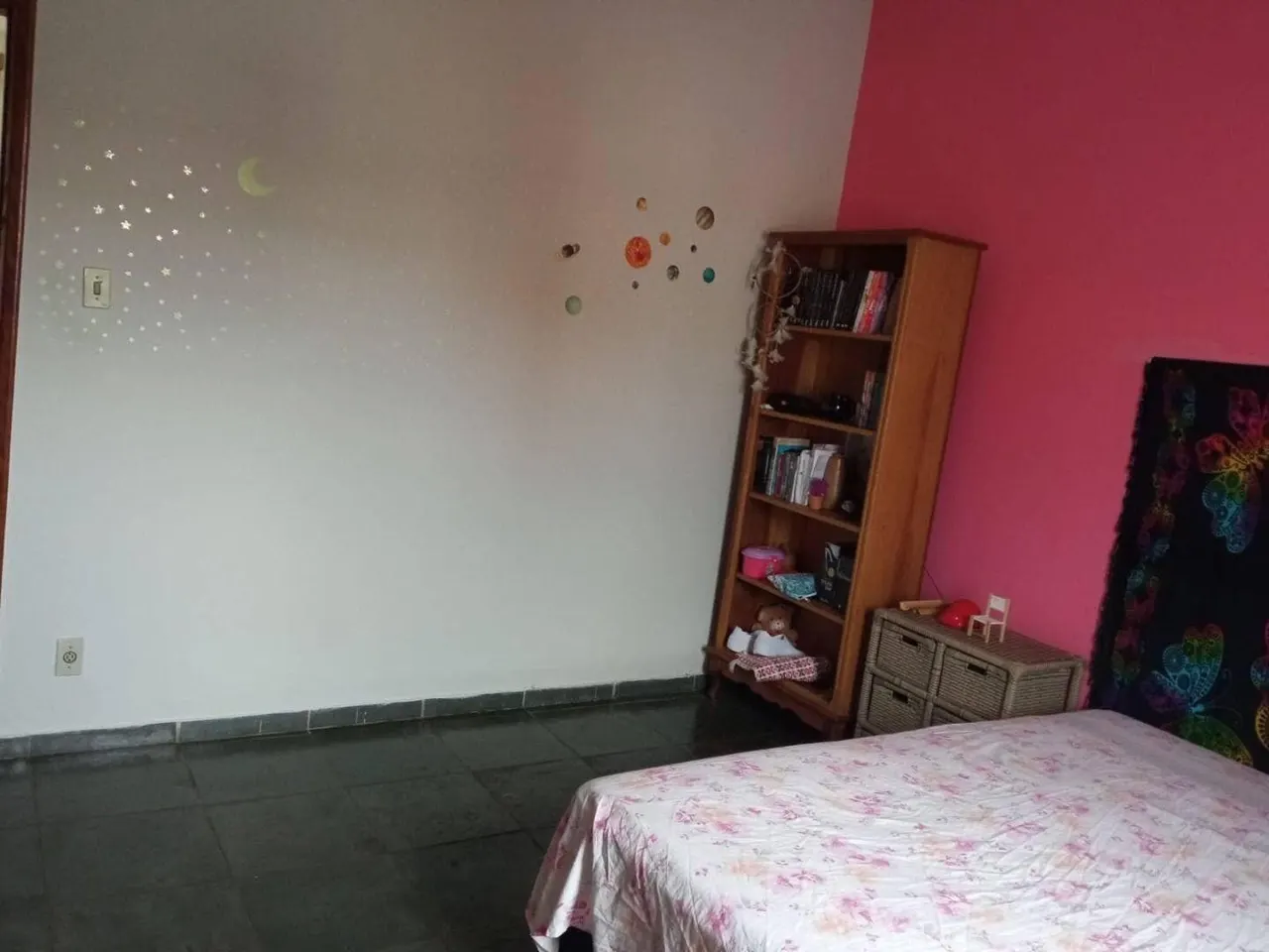 Foto 7 de Casa de 3 quartos (1 suíte) com quintal amplo e 2 vagas, Medicina
