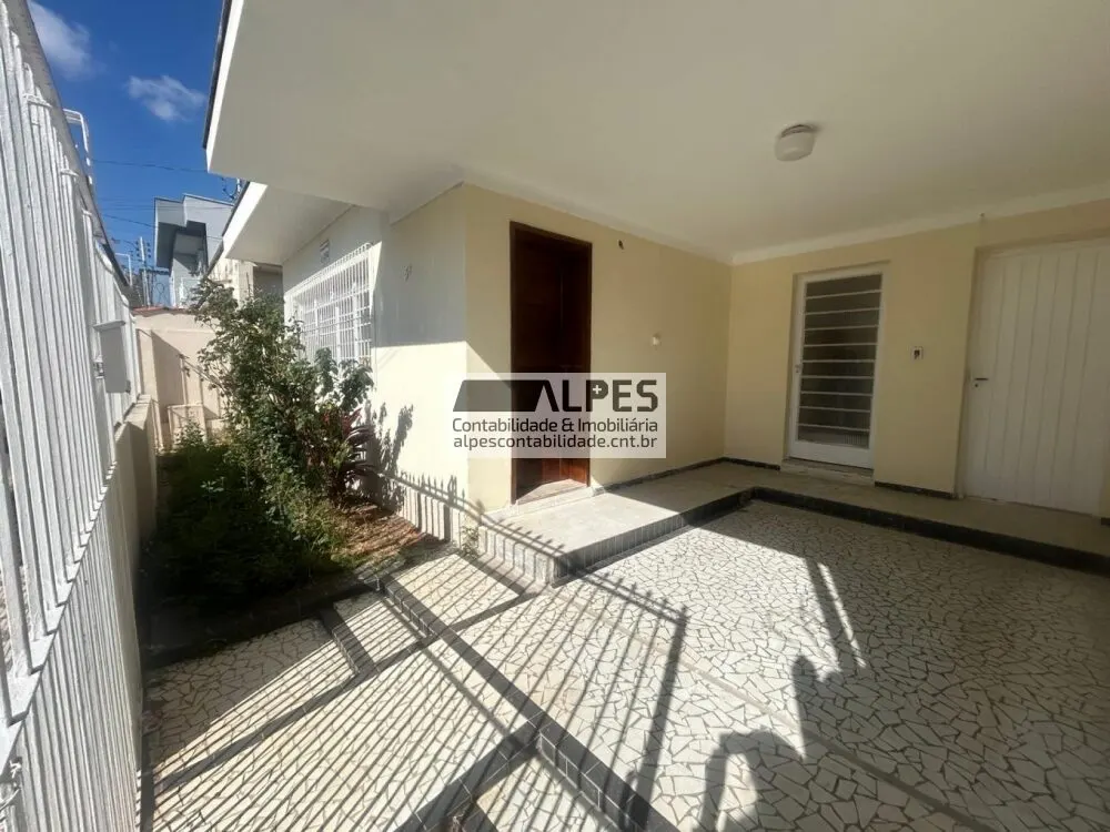Foto 3 de Casa de 3 quartos com quintal na área central, São Vicente