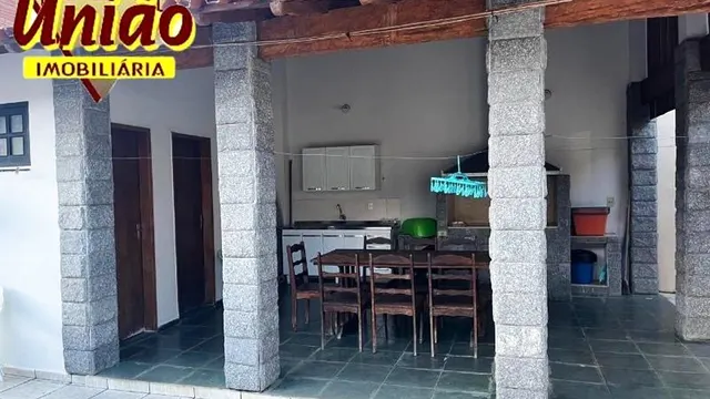Foto 1 de Casa de 3 quartos (1 suíte) com escritório e garagem para 4 carros, Varginha