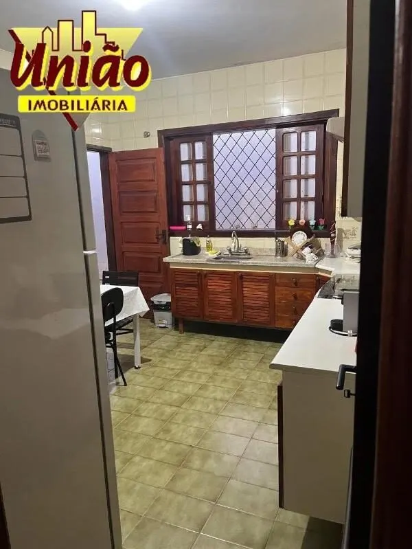 Foto 5 de Casa de 3 quartos (1 suíte) com escritório e garagem para 4 carros, Varginha