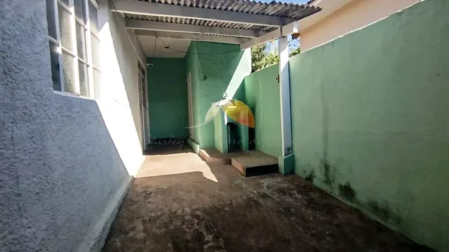 Foto 1 de Casa de 3 quartos com 2 casas nos fundos e ponto comercial, Santo Antônio