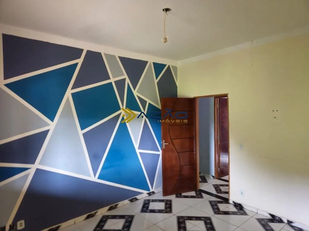Foto 2 de Casa de 3 quartos com terreno de 980 m² e área externa ampla, Ano Bom