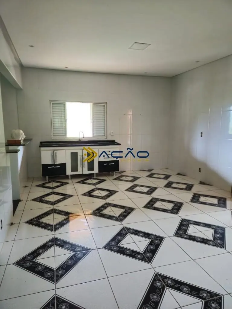 Foto 4 de Casa de 3 quartos com terreno de 980 m² e área externa ampla, Ano Bom