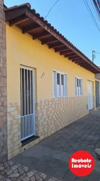 Foto 2 de Casa térrea de 3 quartos com edícula e 2 vagas, Avenida