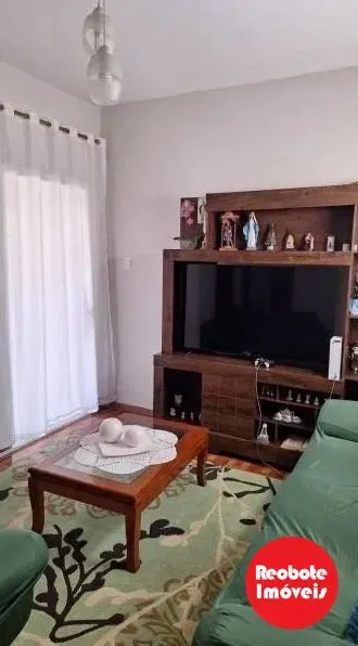 Foto 4 de Casa térrea de 3 quartos com edícula e 2 vagas, Avenida