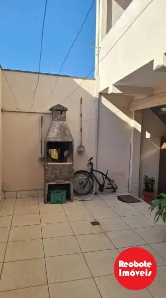 Foto 7 de Casa térrea de 3 quartos com edícula e 2 vagas, Avenida