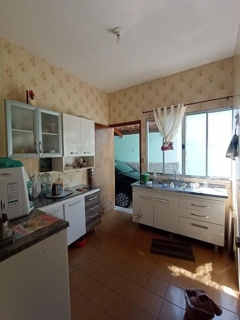 Foto 5 de Casa de 3 quartos (1 suíte) com edícula e garagem, Morro Chic