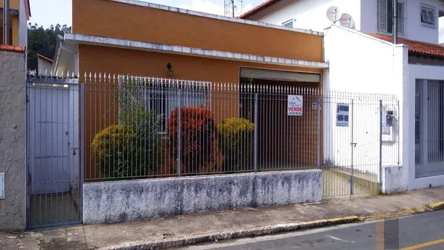 Foto 1 de Casa de 3 quartos (1 suíte) com edícula e terraço, Varginha