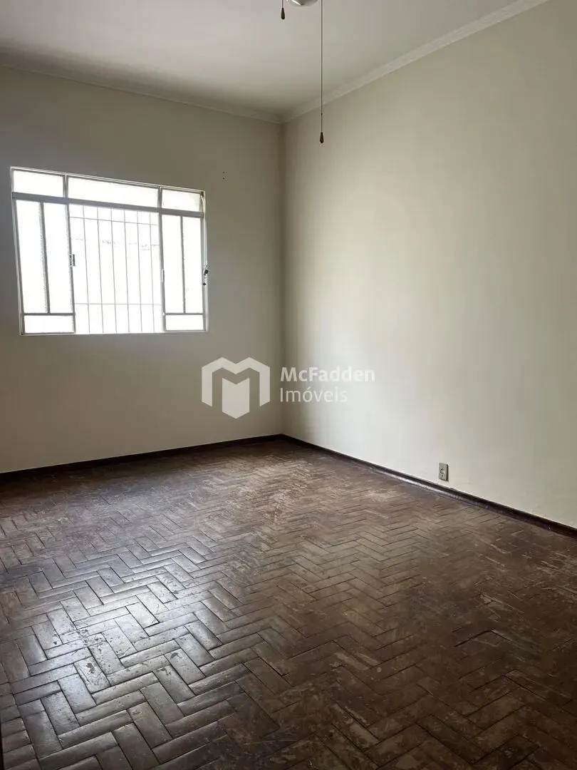 Foto 6 de Casa de 3 quartos (1 suíte) com edícula e terraço perto do Centro, Varginha