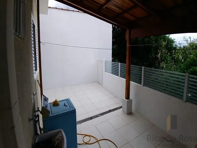 Foto 3 de Casa de 3 quartos (1 suíte) com armários planejados, Morro Chic