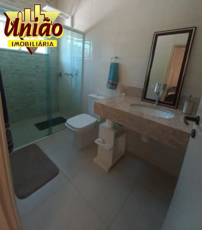 Foto 8 de Casa de 3 quartos (1 suíte) com varandas e vista, Centro