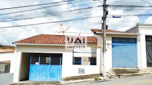 Foto 1 de Casa de 3 quartos (1 suíte) com 3 vagas e espaço para comércio, Estiva