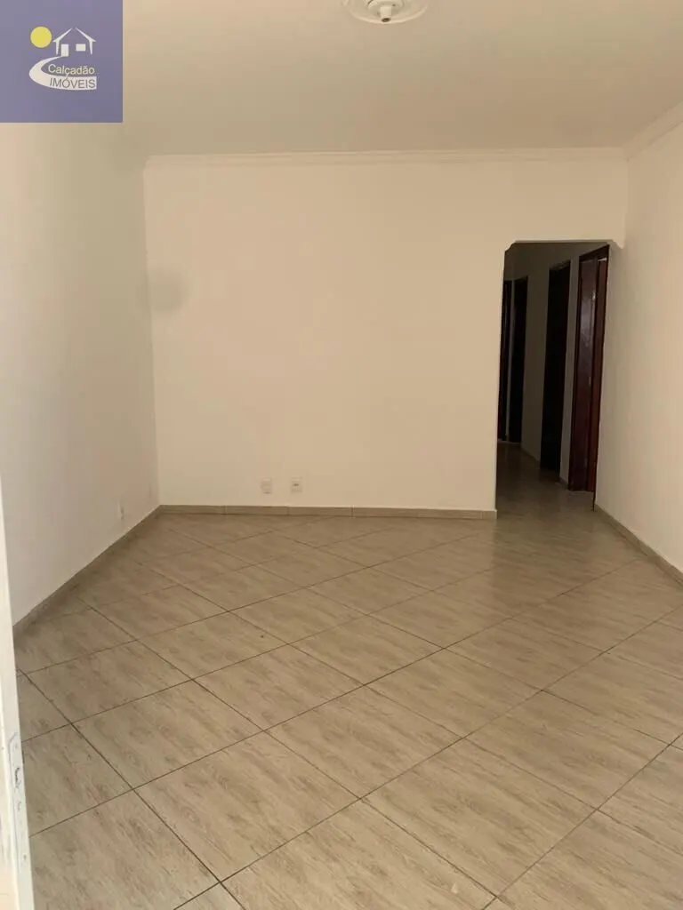 Foto 2 de Casa térrea de 3 quartos (2 suítes) com área gourmet e 4 vagas, Boa Vista