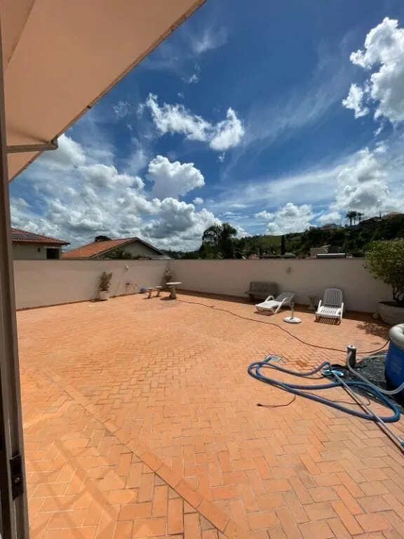 Foto 7 de Casa de alto padrão com 3 quartos, escritório e energia solar, Pinheirinho