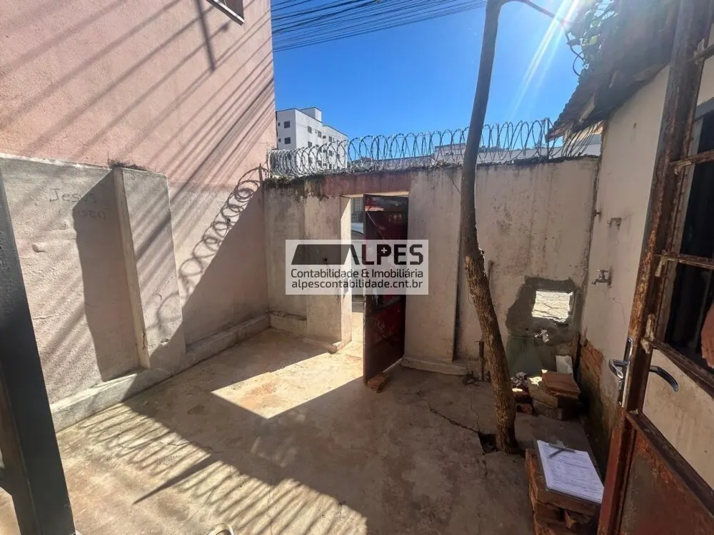 Foto 6 de Casa térrea de 3 quartos na Rua Rodrigues Seabra, Morro Chic