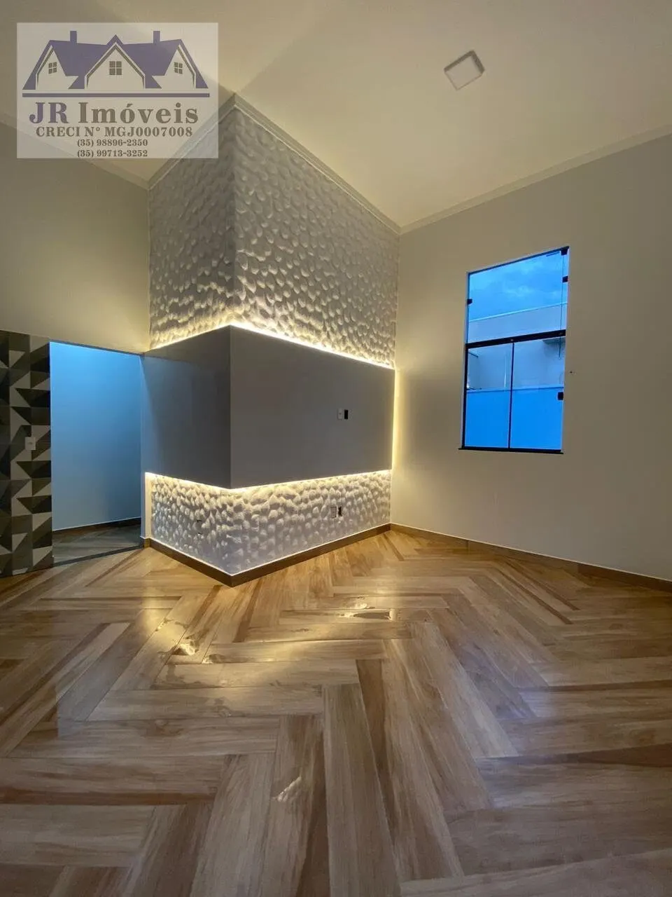 Foto 2 de Casa nova de 3 quartos (1 suíte) com sala e cozinha integradas, Jardim Califórnia