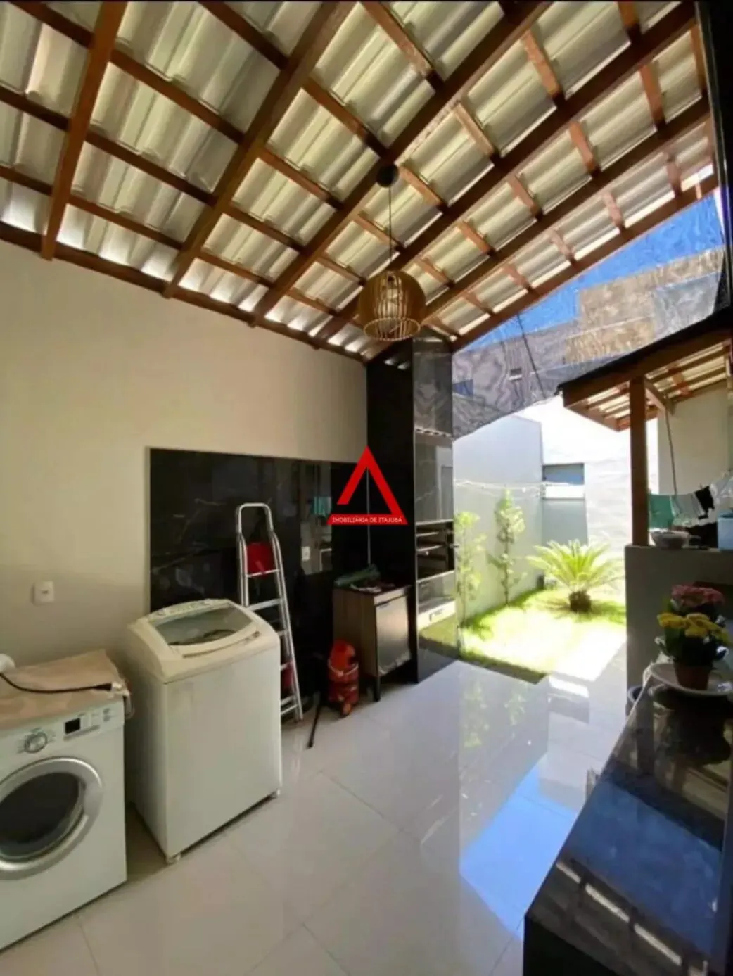 Foto 7 de Casa de 3 quartos (1 suíte) com área gourmet e garagem coberta, Vale das Hortênsias