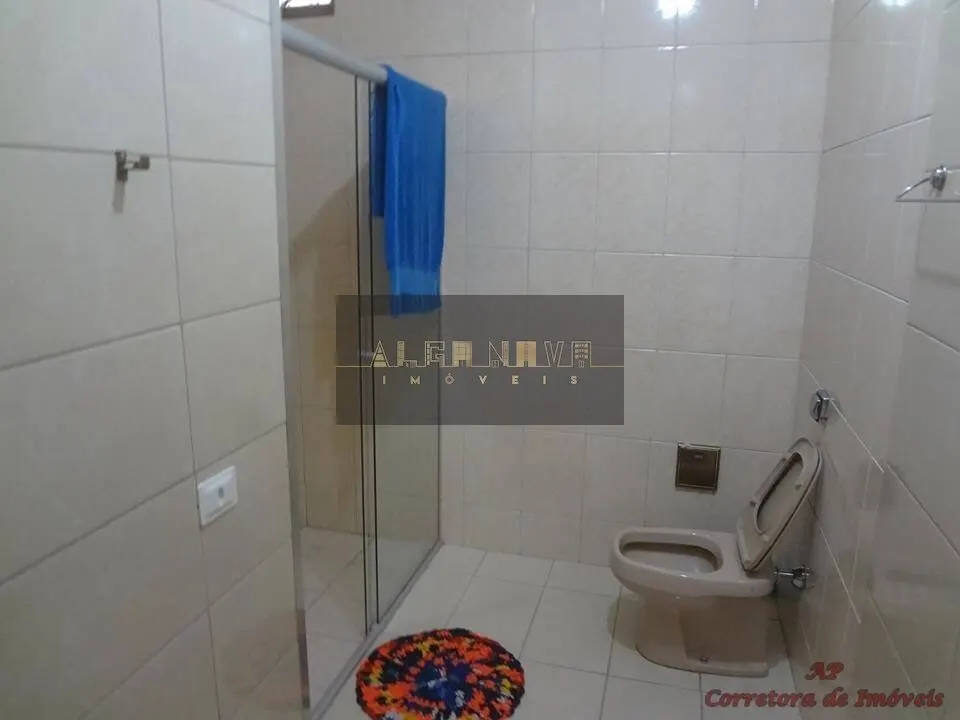 Foto 8 de Casa de 3 quartos com área gourmet e quintal gramado, Açude