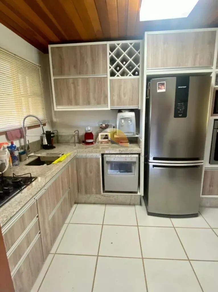 Foto 6 de Casa mobiliada de 3 quartos (1 suíte) com piscina em condomínio, Pinheirinho