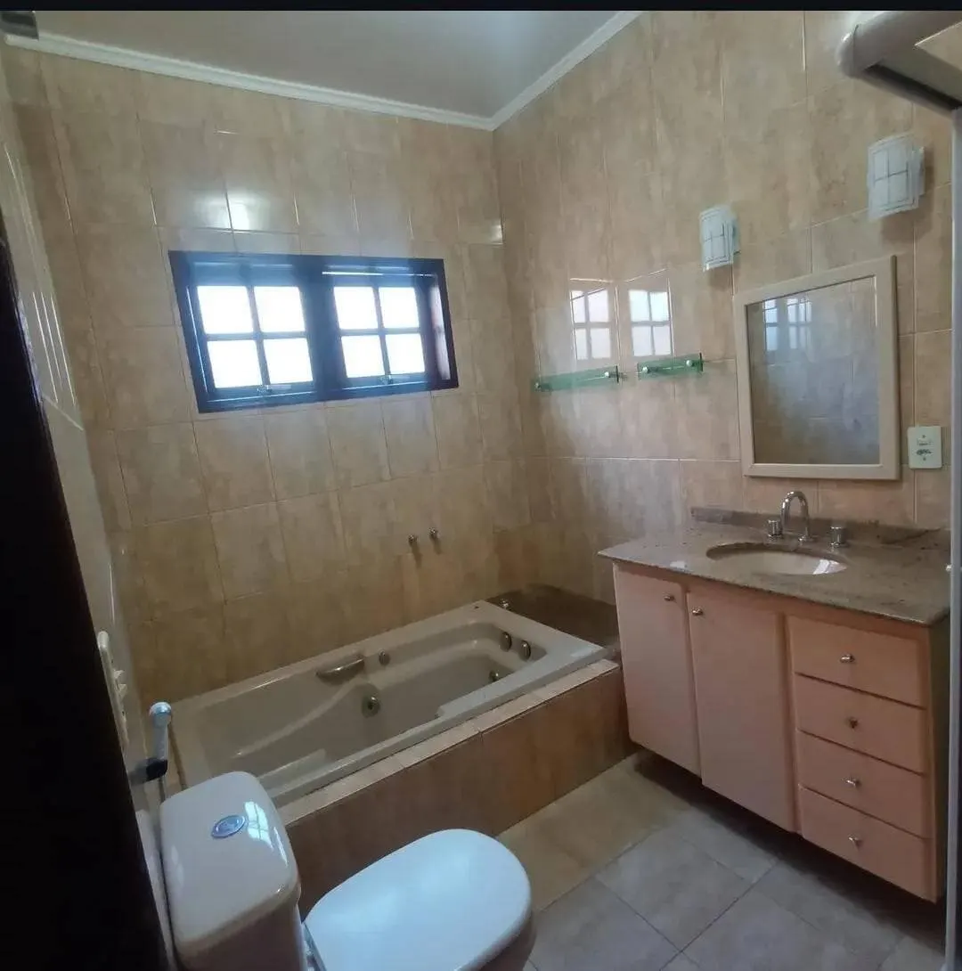 Foto 6 de Casa de 3 quartos (1 suíte) com piscina, churrasqueira e lareira, Nossa Senhora da Agonia