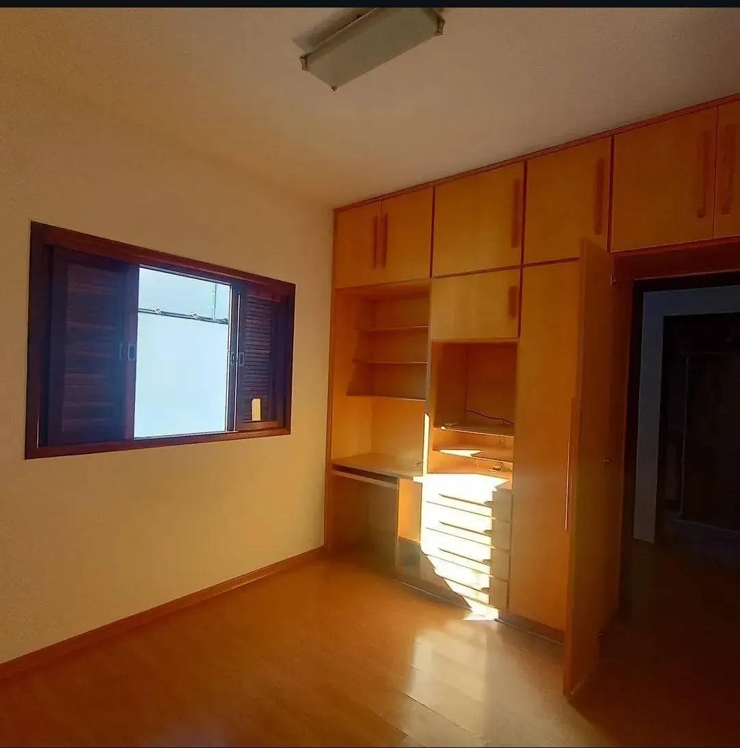 Foto 8 de Casa de 3 quartos (1 suíte) com piscina, churrasqueira e lareira, Nossa Senhora da Agonia