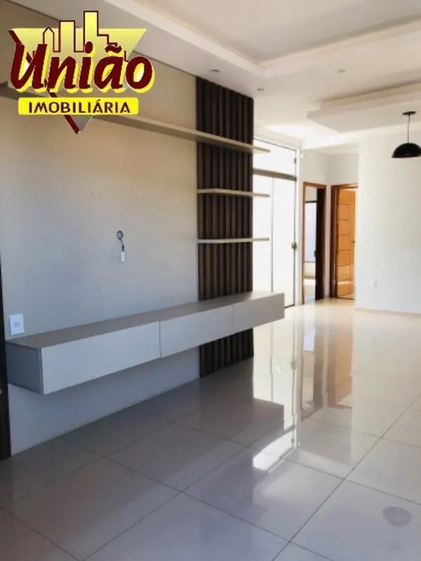 Foto 6 de Casa de 3 quartos (1 suíte) com piscina e área gourmet, Medicina