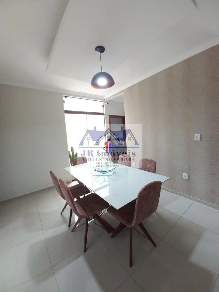 Foto 6 de Casa de 3 quartos (1 suíte) com piscina, área gourmet e energia solar, Medicina