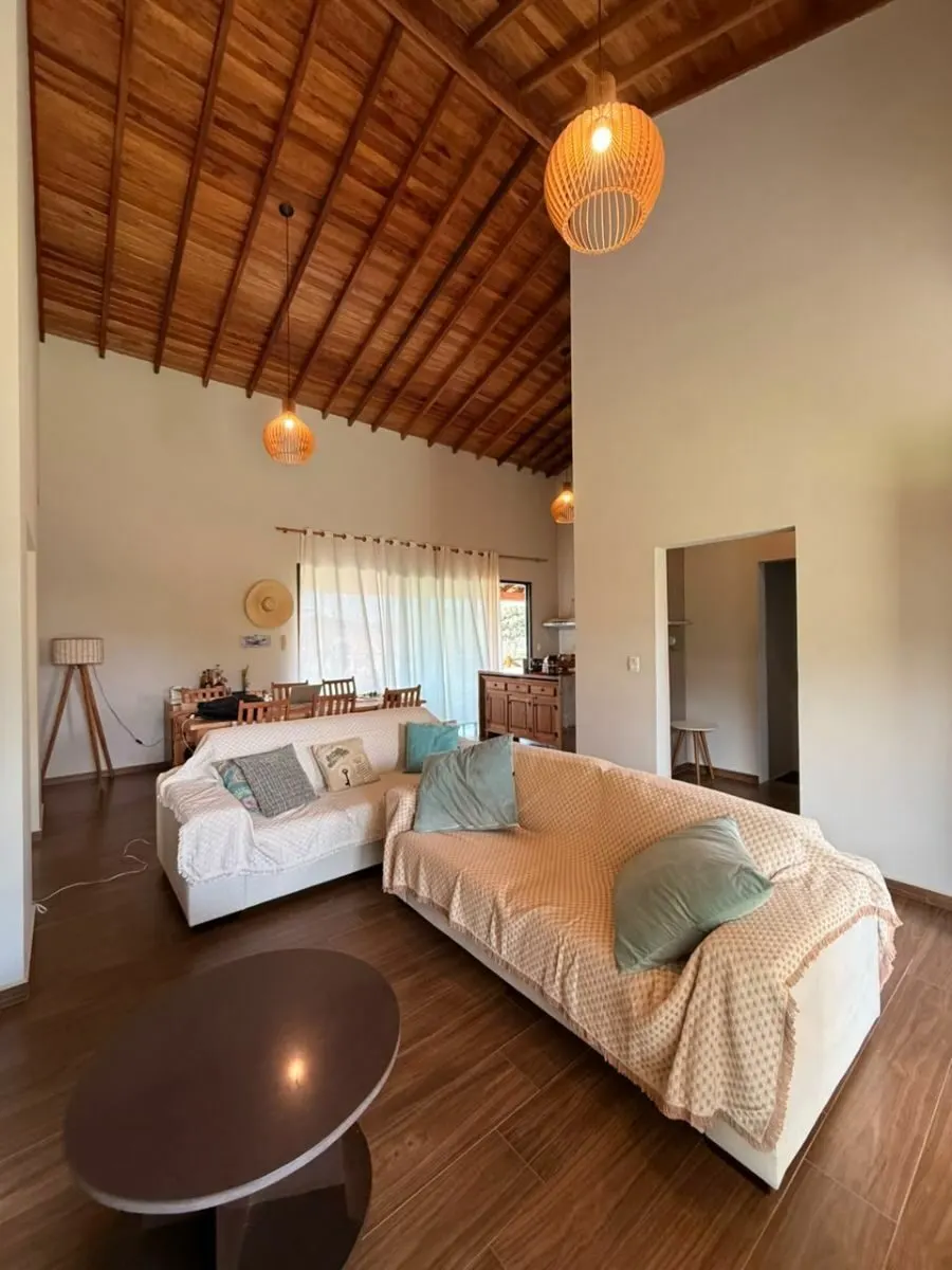 Foto 5 de Casa de 3 quartos (1 suíte) com piscina, lareira e escritório, Residencial Vista Verde