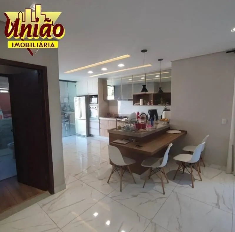 Foto 4 de Casa de esquina com 3 quartos (1 suíte), piscina e área gourmet, Nossa Senhora da Agonia