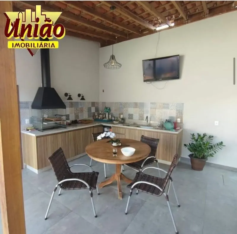 Foto 5 de Casa de esquina com 3 quartos (1 suíte), piscina e área gourmet, Nossa Senhora da Agonia