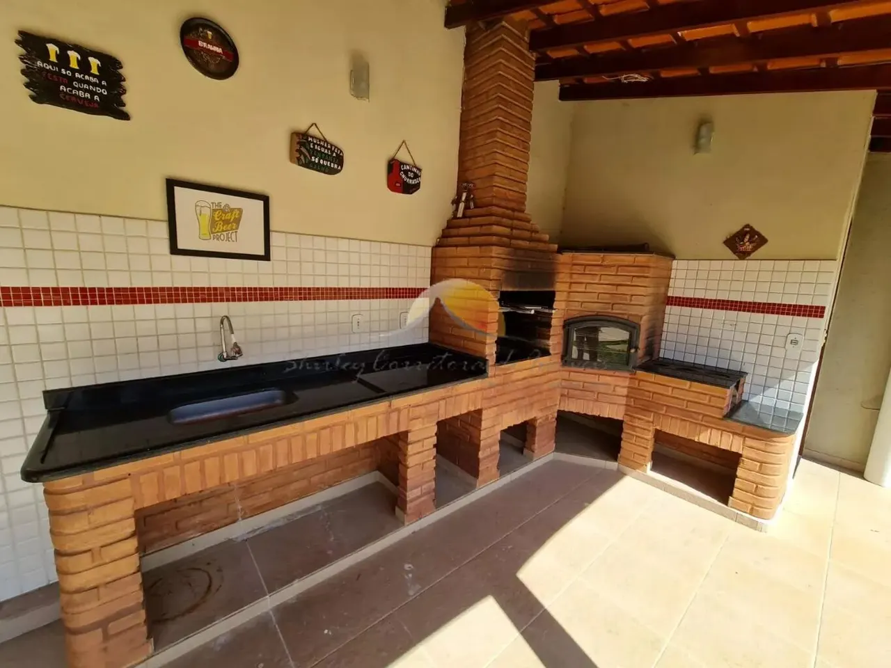 Foto 4 de Sobrado de 3 quartos (1 suíte) com piscina, churrasqueira e garagem para 5 carros, São Vicente