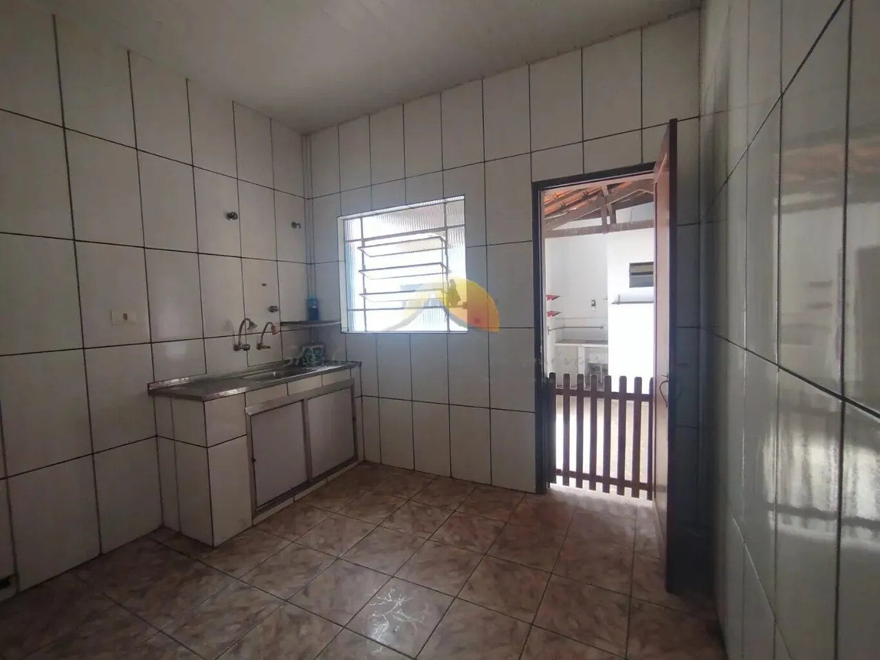 Foto 8 de Casa de 3 quartos com quarto externo, quintal e garagem, Santo Antônio
