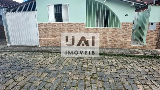 Foto 1 de Casa de 3 quartos (1 suíte) com quintal e quarto externo, Varginha
