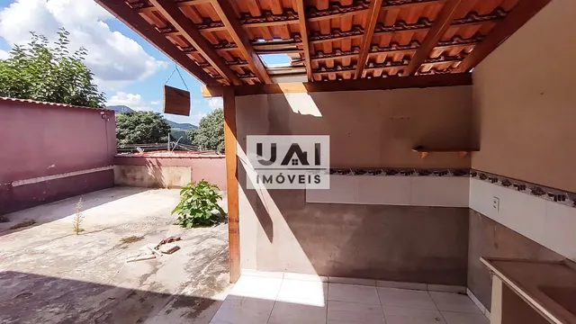Foto 1 de Casa de 3 quartos com quintal grande e vista da cidade, Cruzeiro