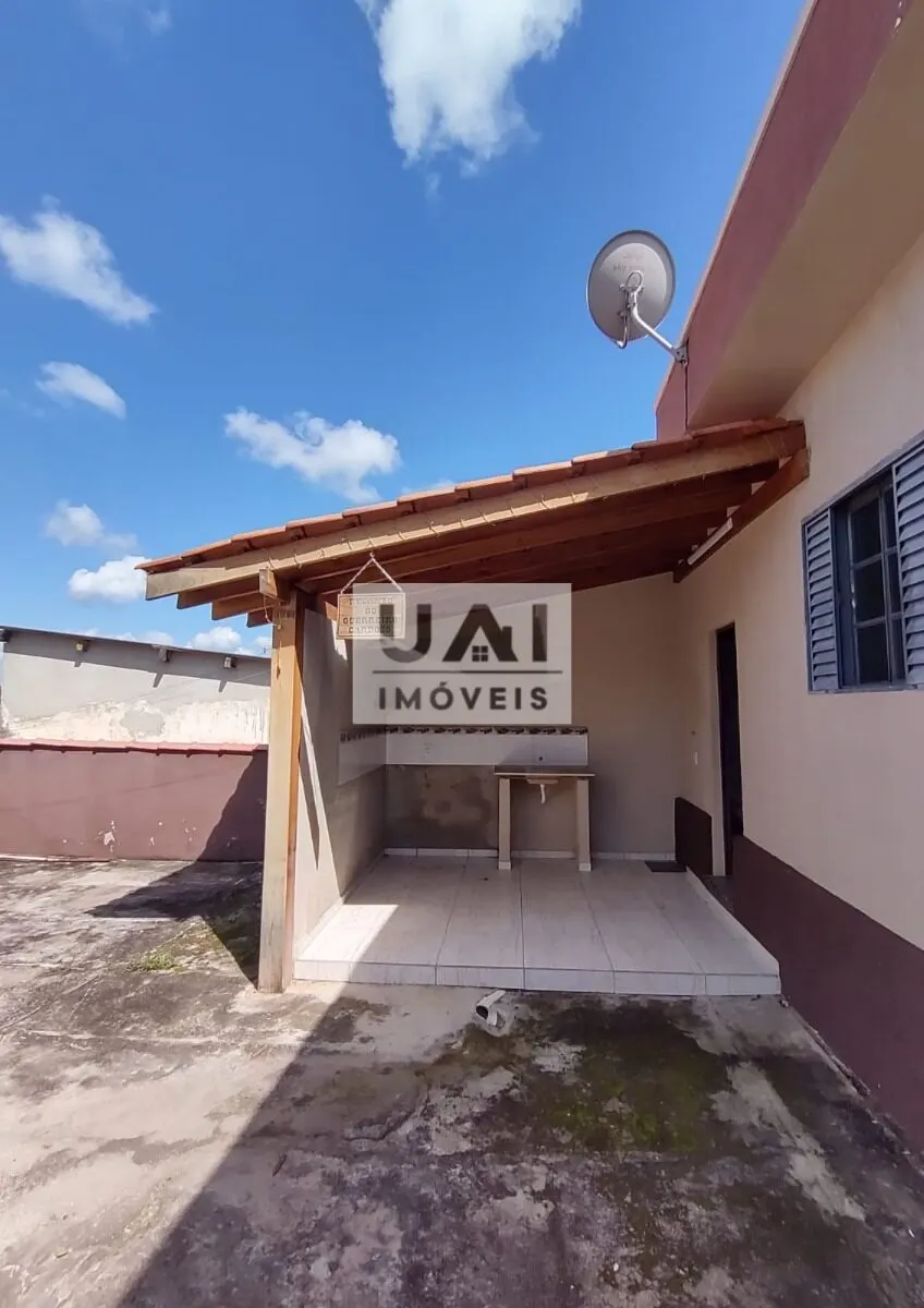 Foto 4 de Casa de 3 quartos com quintal grande e vista da cidade, Cruzeiro