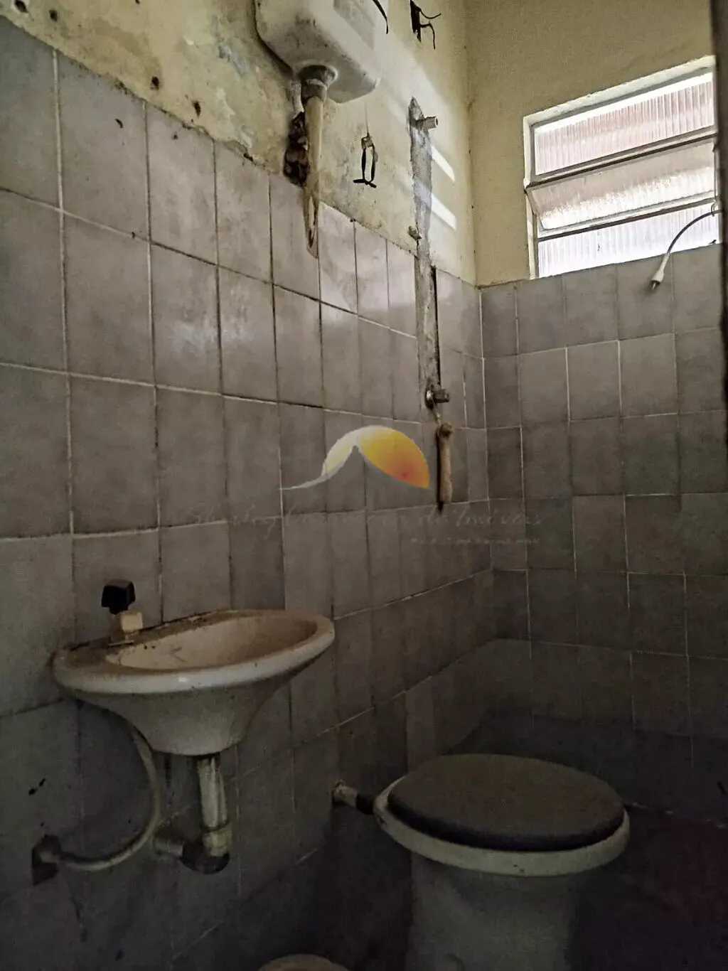 Foto 7 de Casa de 3 quartos com garagem e quintal, Rebourgeon