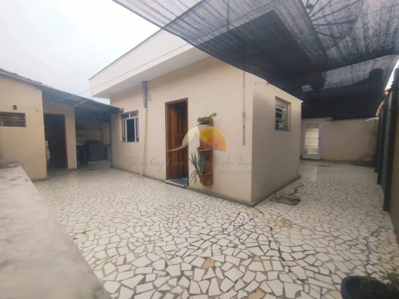 Foto 2 de Casa de 3 quartos com copa, quintal e quarto externo, São Vicente