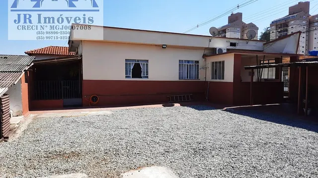 Foto 1 de Casa de 3 quartos com varanda e quintal amplo em terreno de 652,5 m², Varginha