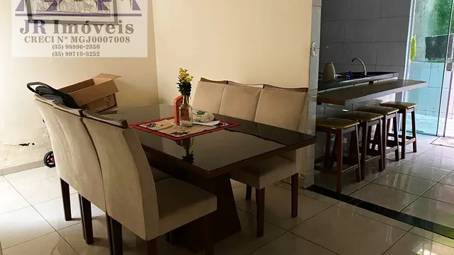 Foto 1 de Casa de 3 quartos com 2 banheiros, copa e churrasqueira, Açude
