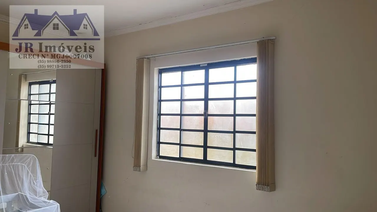 Foto 8 de Casa de 3 quartos com 2 banheiros, copa e churrasqueira, Açude
