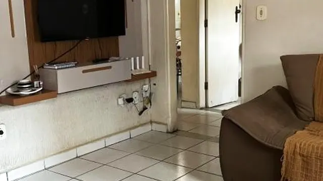 Foto 1 de Casa de 3 quartos (1 suíte) com quintal, Centro