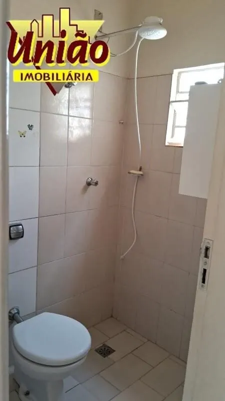 Foto 6 de Casa de 3 quartos (1 suíte) com quintal, Centro