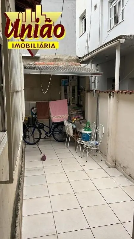 Foto 7 de Casa de 3 quartos (1 suíte) com quintal, Centro