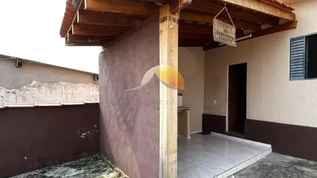 Foto 1 de Casa de 3 quartos com garagem para 2 carros e quintal, Cruzeiro