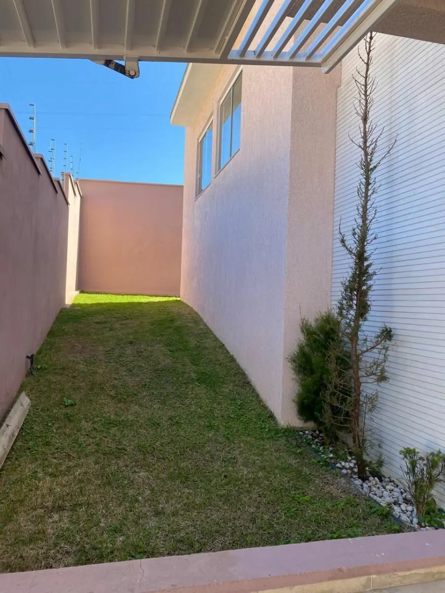 Foto 5 de Casa sobrado de 3 quartos (1 suíte) com área de churrasco, Jardim Eldorado
