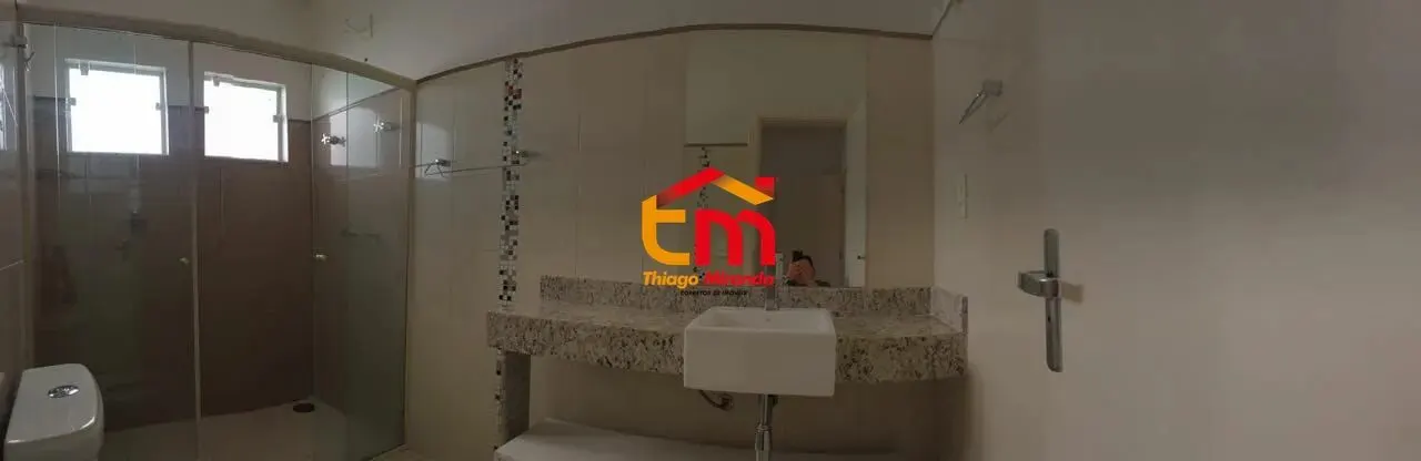 Foto 8 de Casa de 3 quartos (1 suíte) com 3 vagas, Pinheirinho